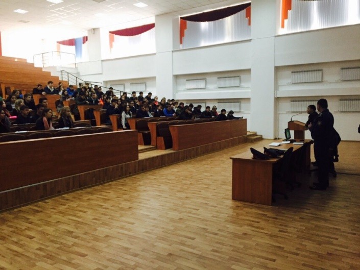 Встрече студентов Университета с сотрудниками Центрального ОП